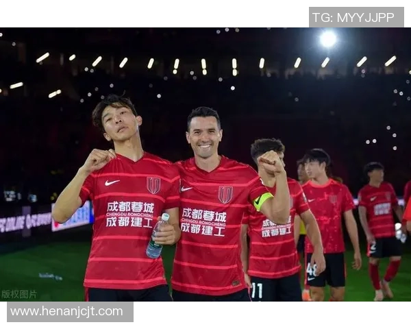 成都飞盘队进攻分析与失误反思提升球队整体实力的关键因素