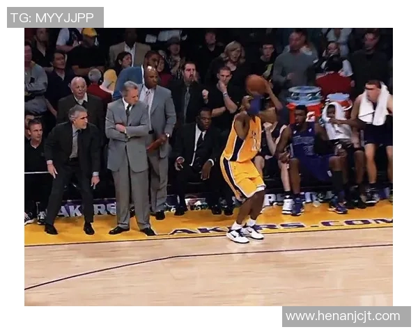 07年韦德与科比经典对决视频回顾展现篮球巅峰时刻