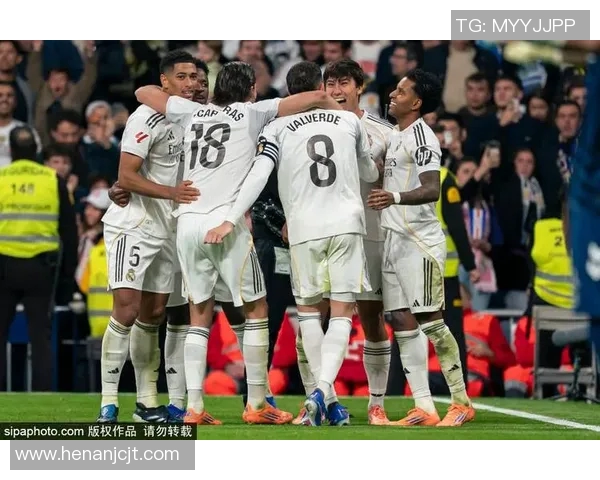 中央5直播皇马对阵罗马欧冠精彩视频回顾与分析