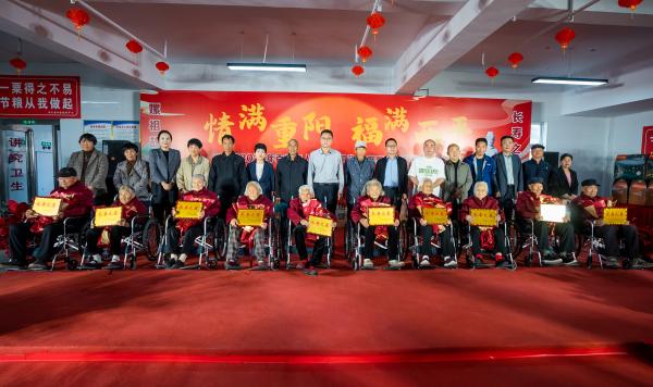 谈球吧官方西平县破解乡村“十化”成绩之乡风粗俗化(图5)